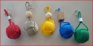 gros porte clef hotel gite couleur touline